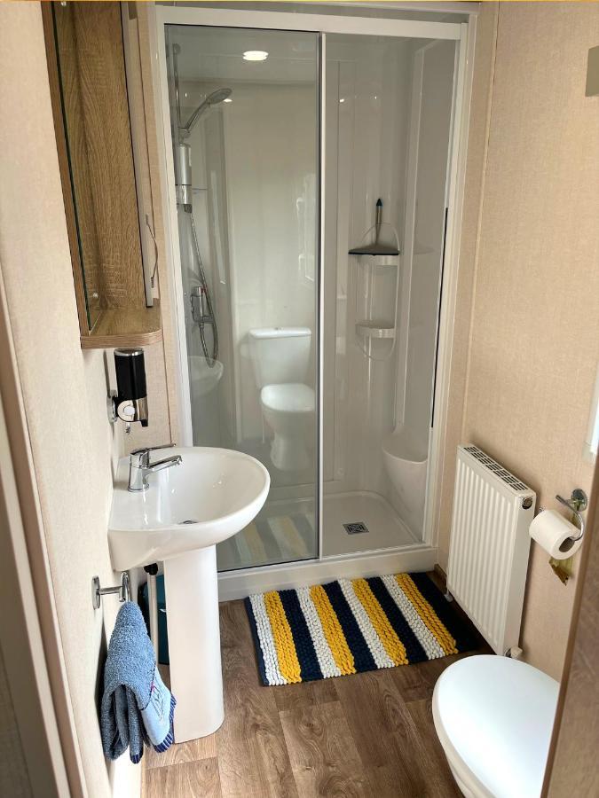 Good Ship Lollipop Lodge - Birchington-On-Sea - 6 Mins Drive To Minnis Bay Beach Exterior photo